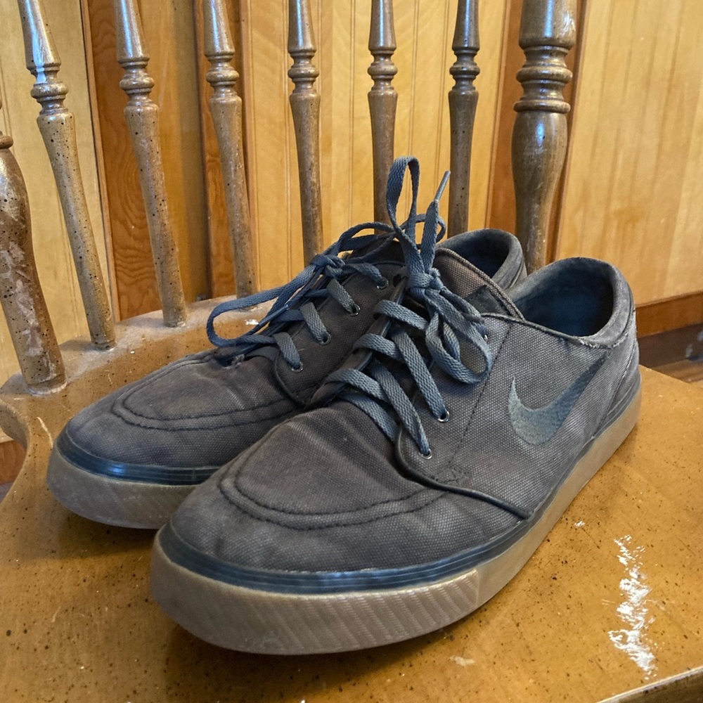 Nike SB Stefan Janoski canvas skate shoes- Gray Gum Sole Men’s 12